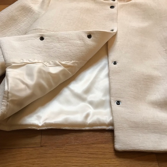 H&M Textured Jacket - Picture 2 of 7